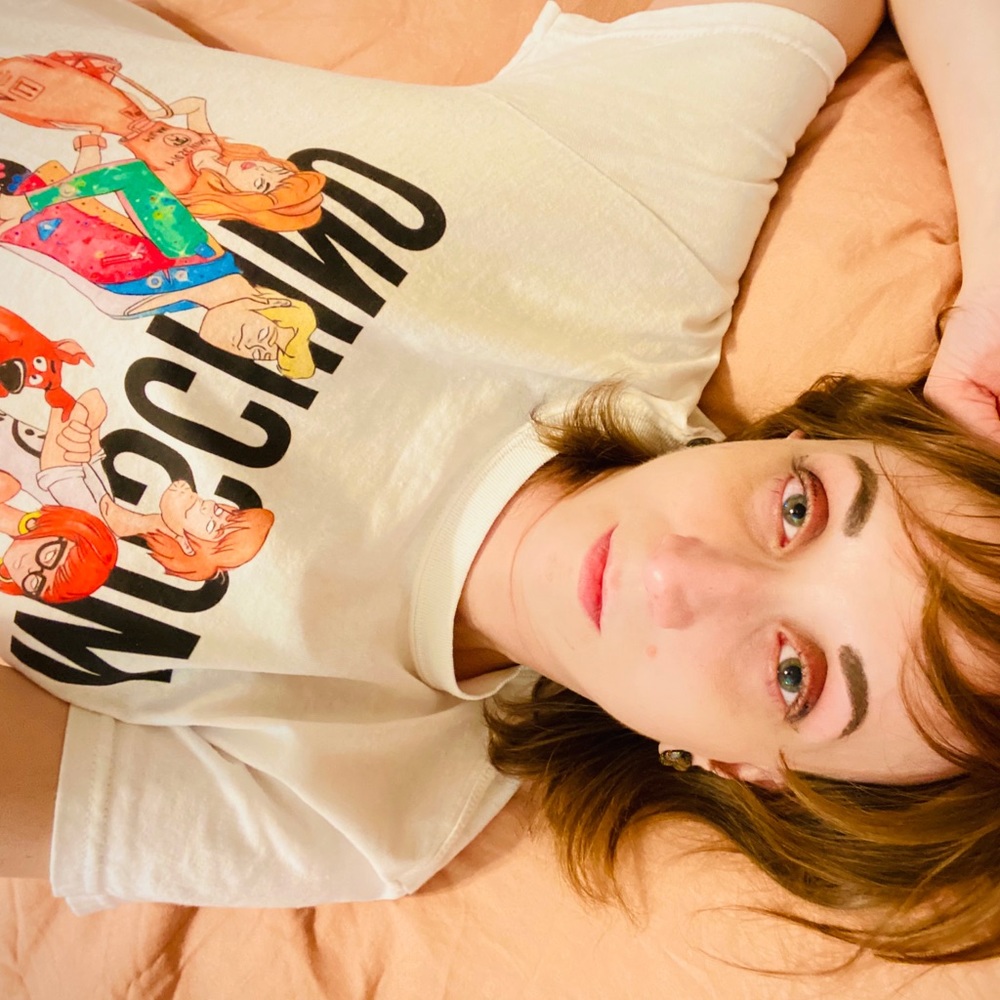 Meet your Posher, Luna